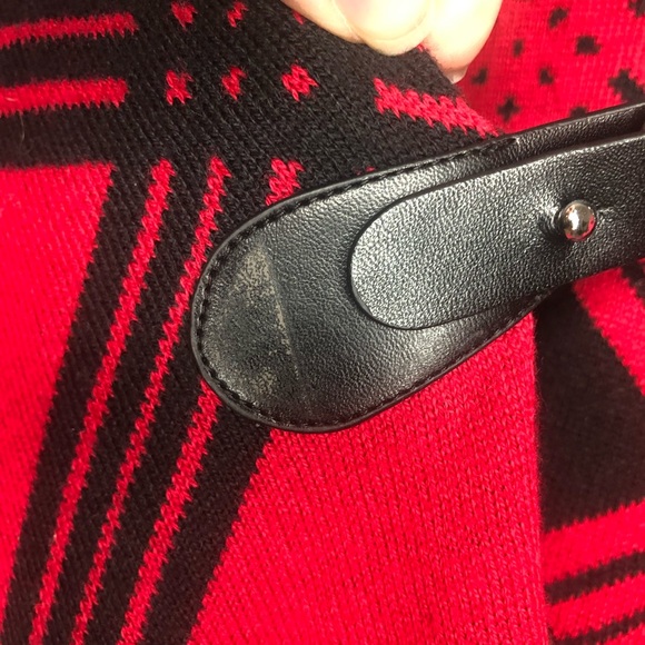 Talbots Leather Tab Country Plaid Ruana Wrap Faux Leather Trim Sz M/L Red Black - Picture 6 of 14